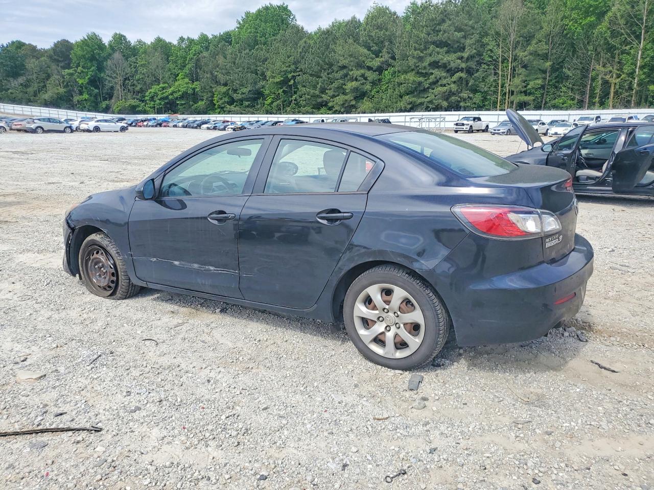 Mazda 3 I