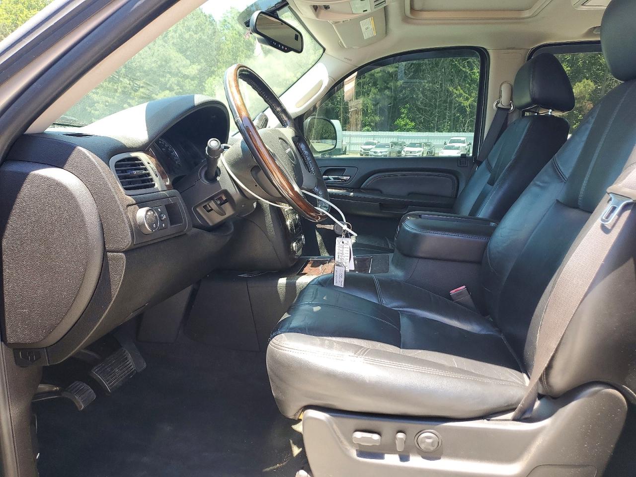 GMC Yukon Denali