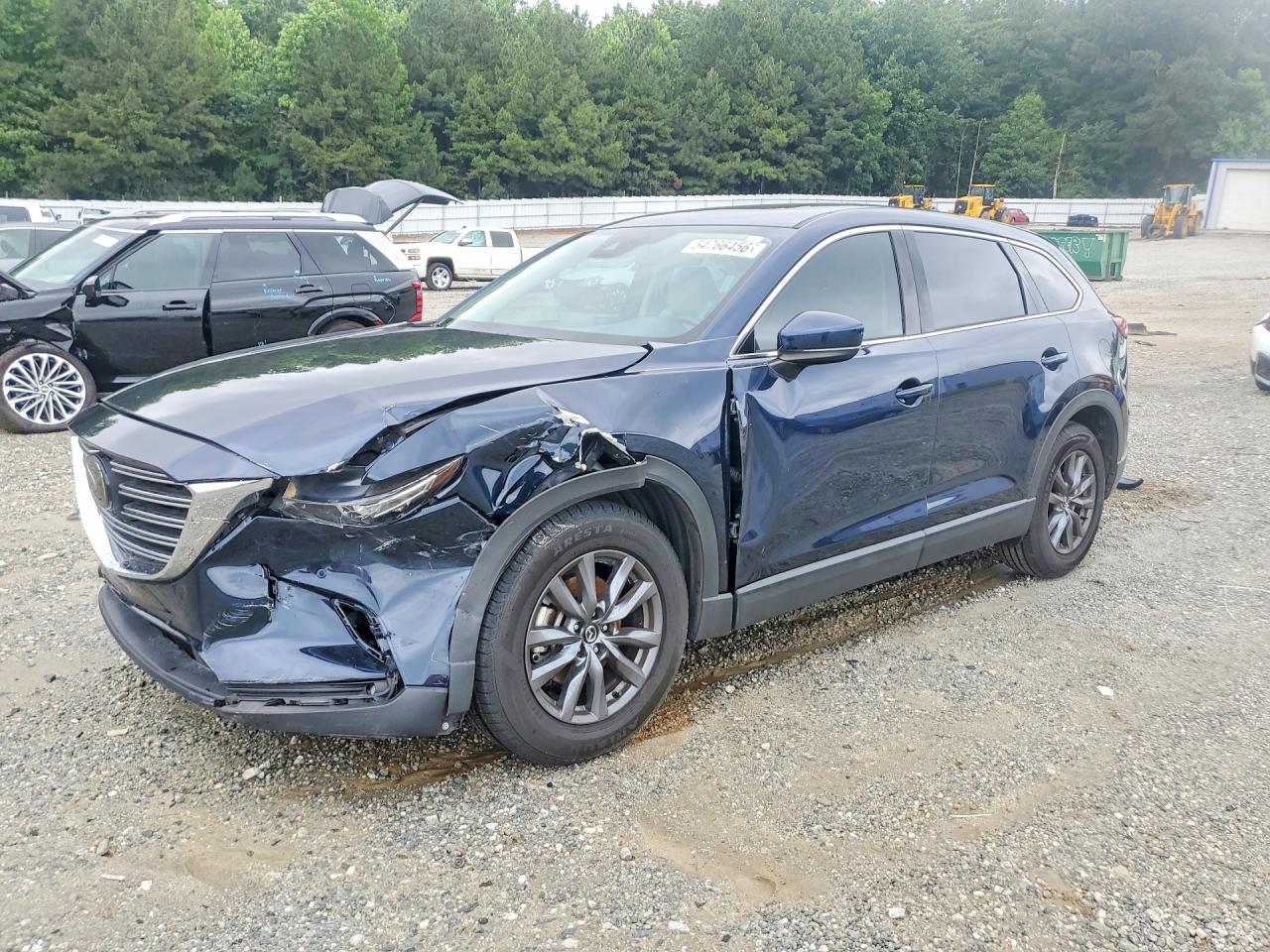 Salvage Mazda Cx Image