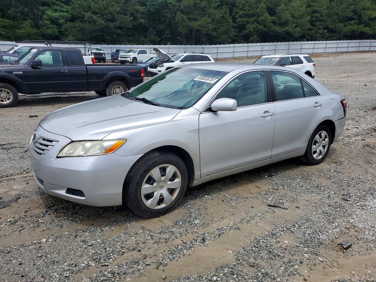Salvage Toyota Camry Image