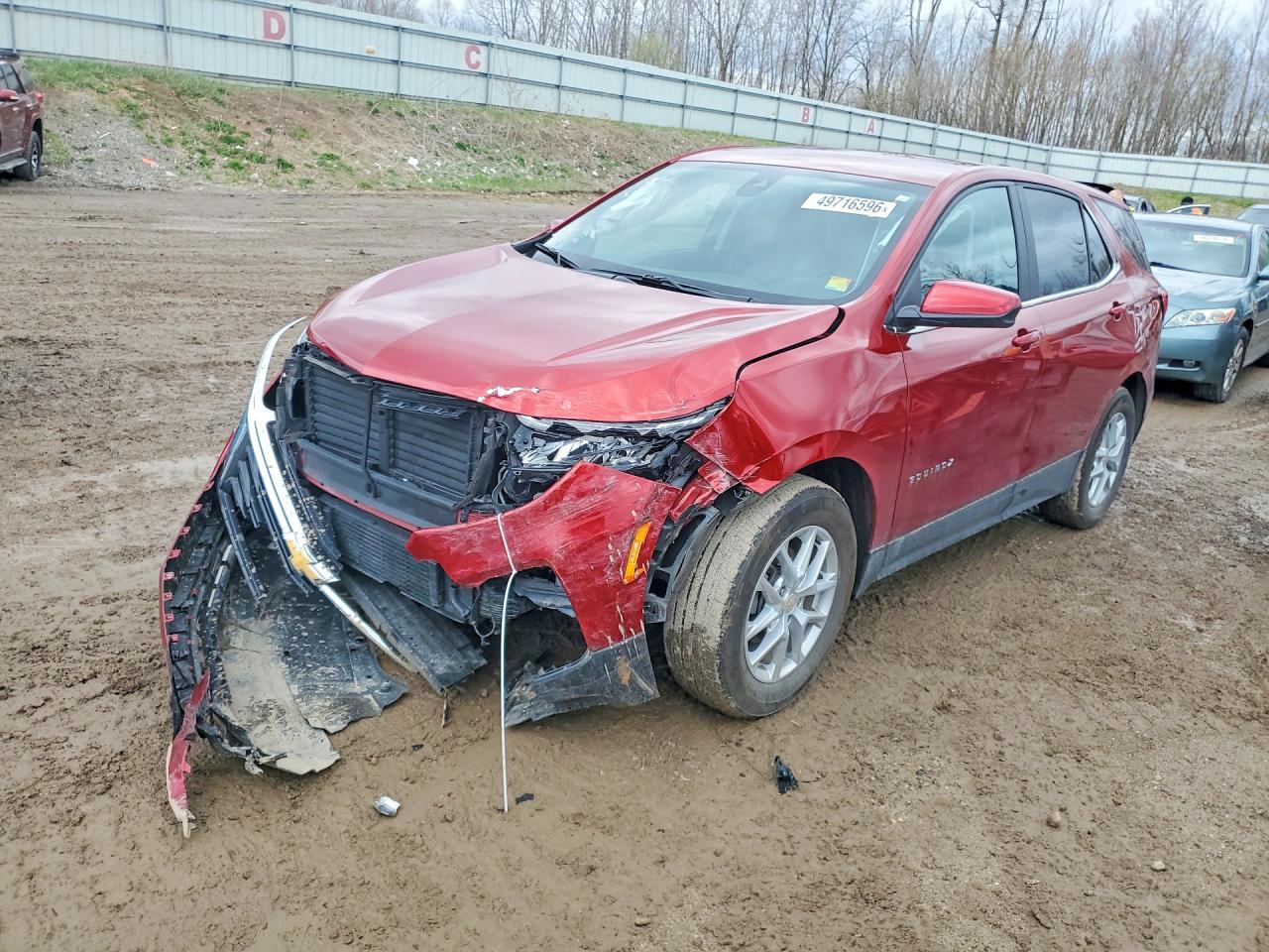 Salvage Chevrolet Equinox Image