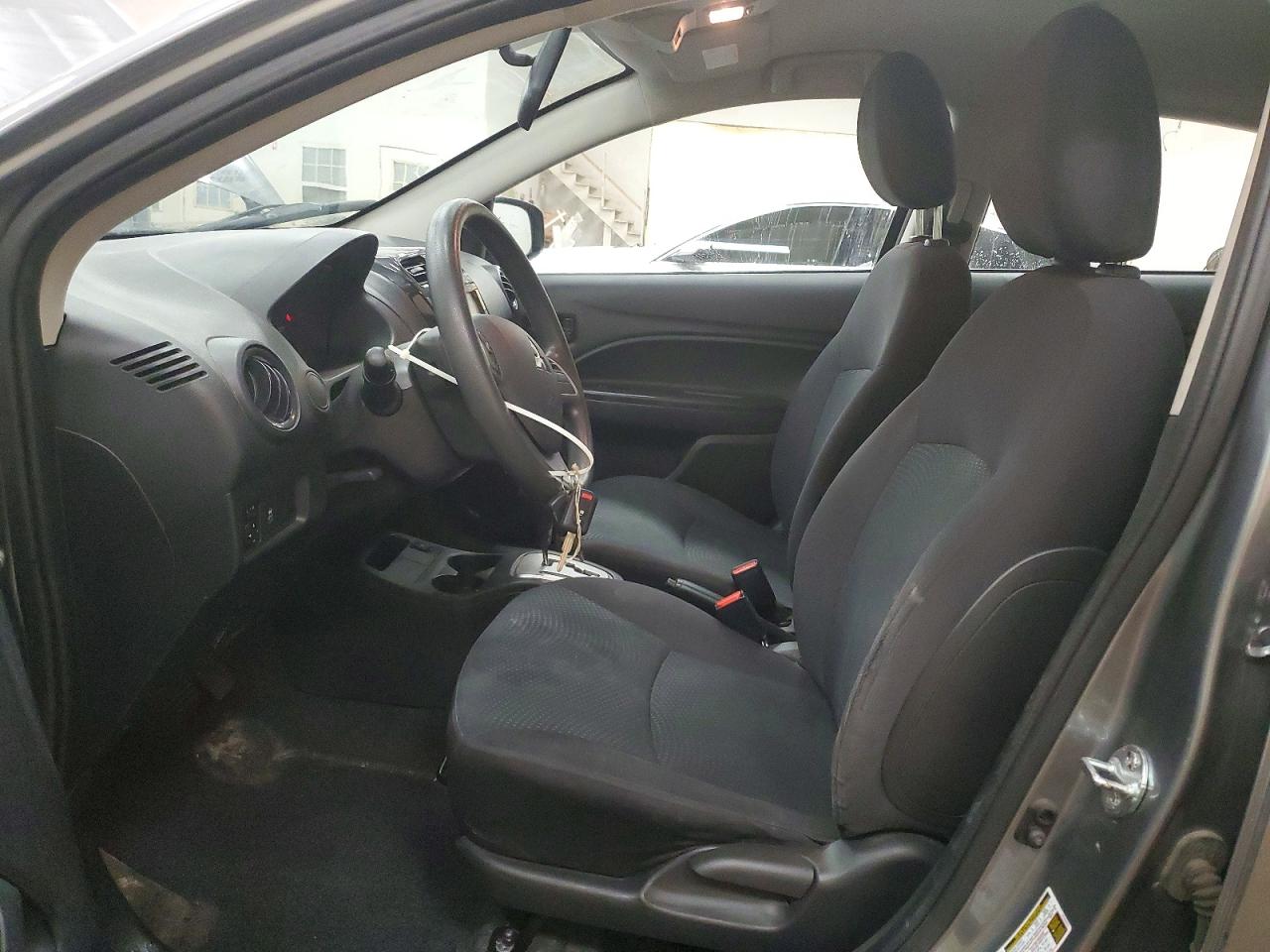 Mitsubishi Mirage G4 Es