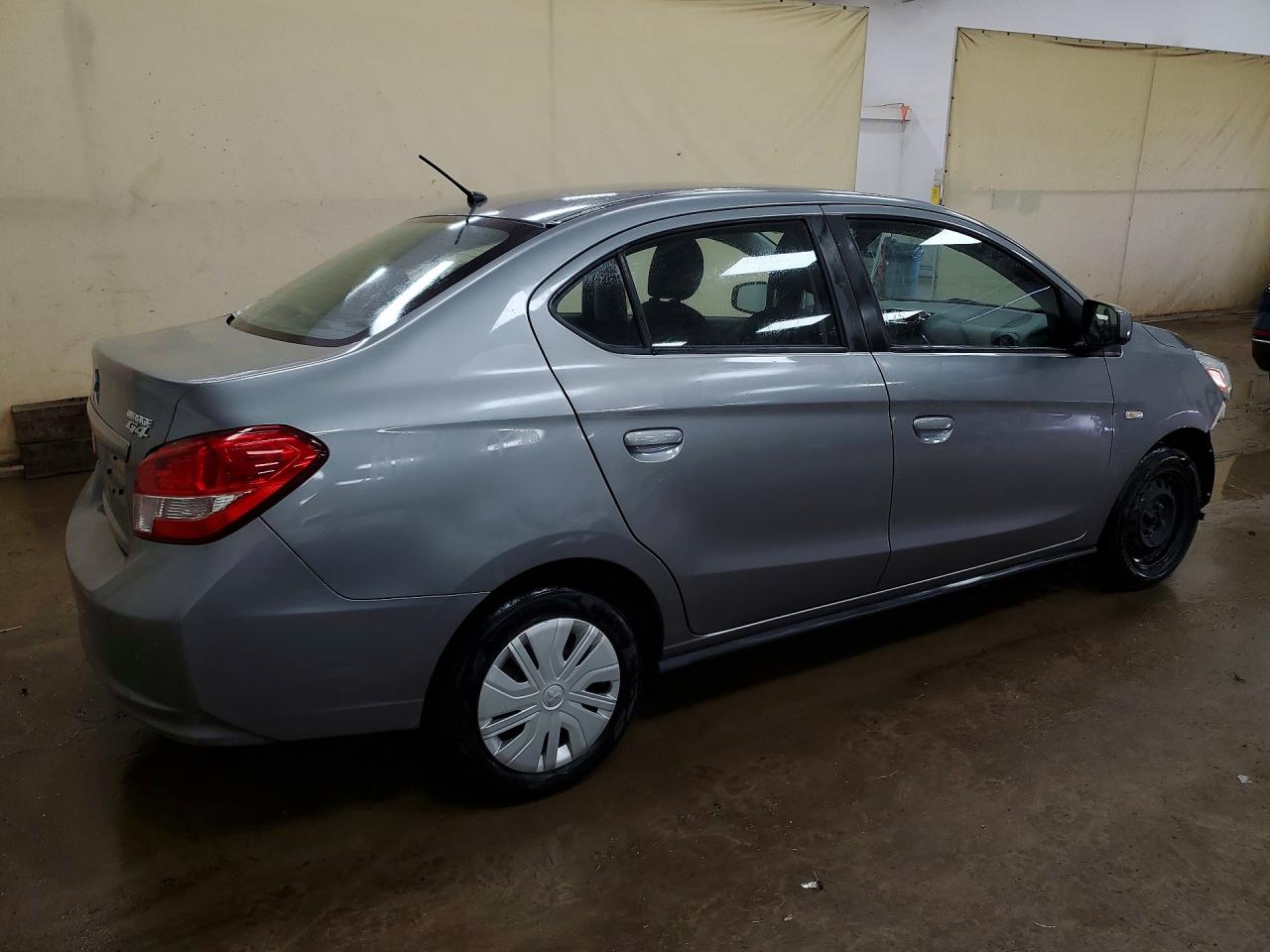Mitsubishi Mirage G4 Es