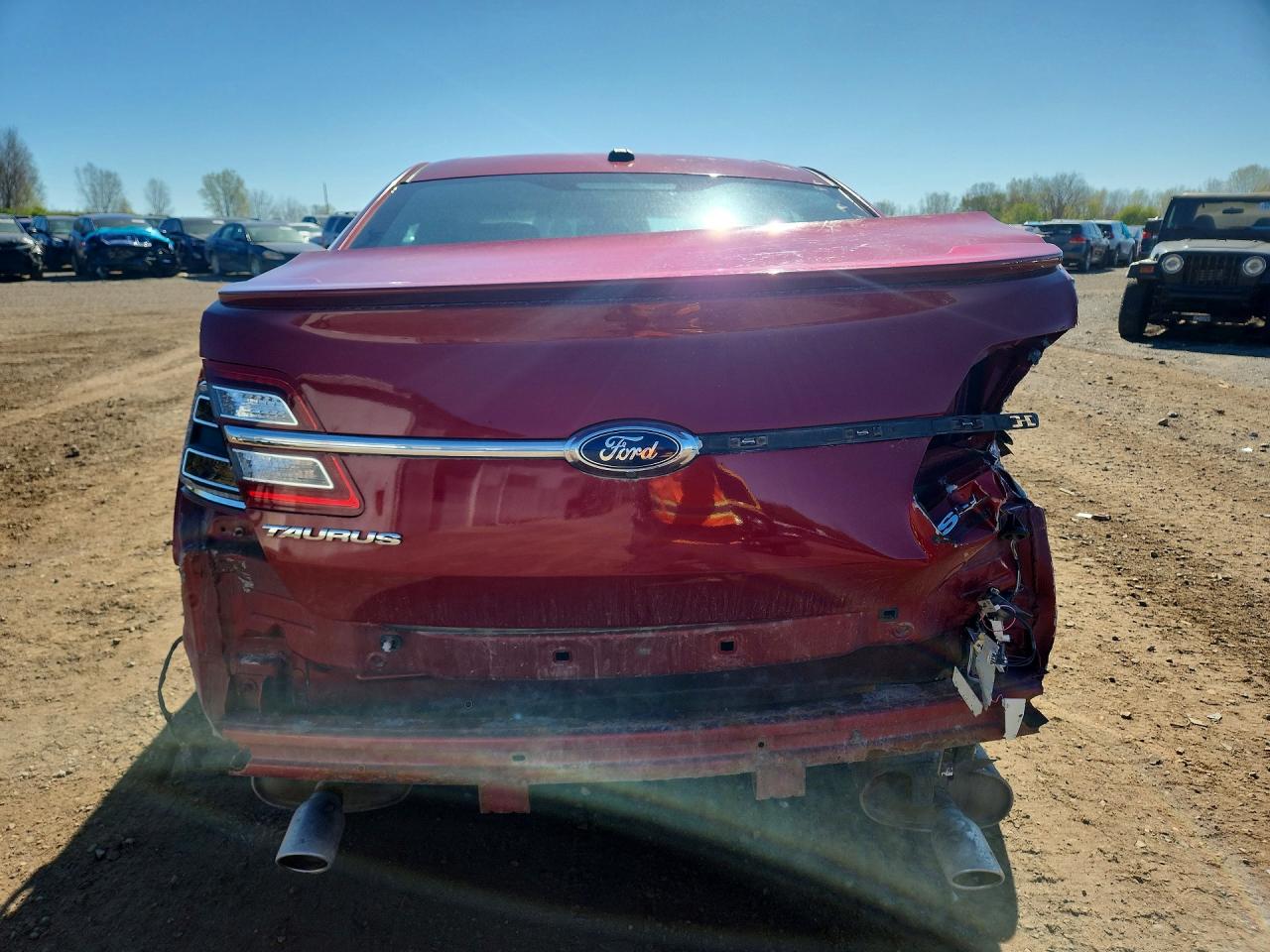 Ford Taurus Sel