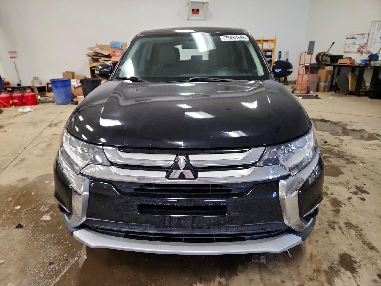 Mitsubishi Outlander Se