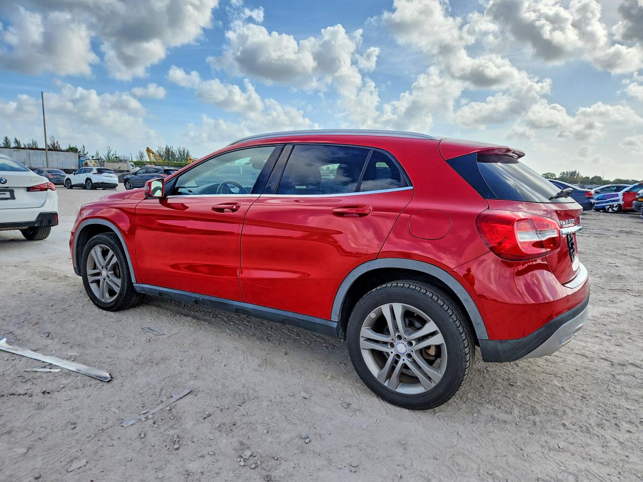 Mercedes-Benz GLA 250