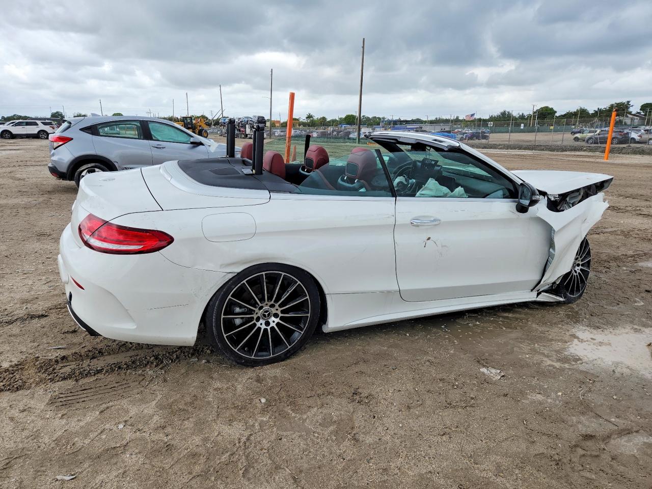 Mercedes-Benz C-Class 300