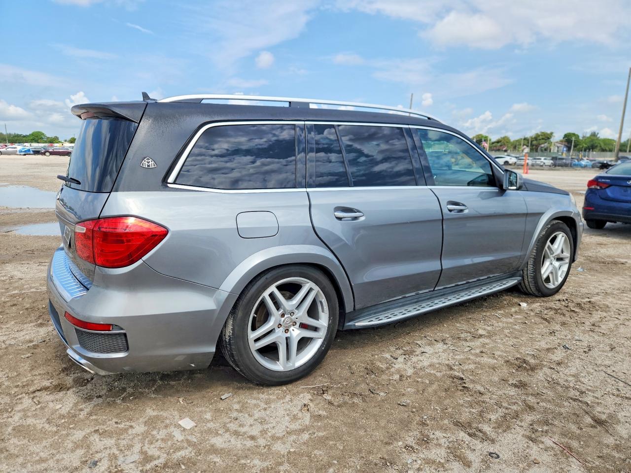 Mercedes-Benz G-Class 550 4matic
