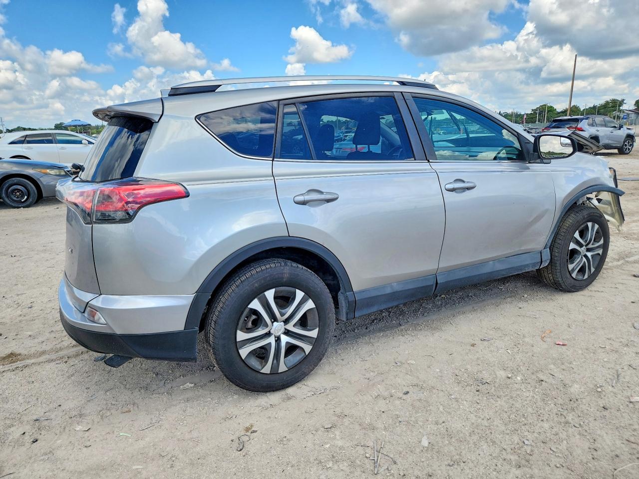 Toyota RAV4 Le