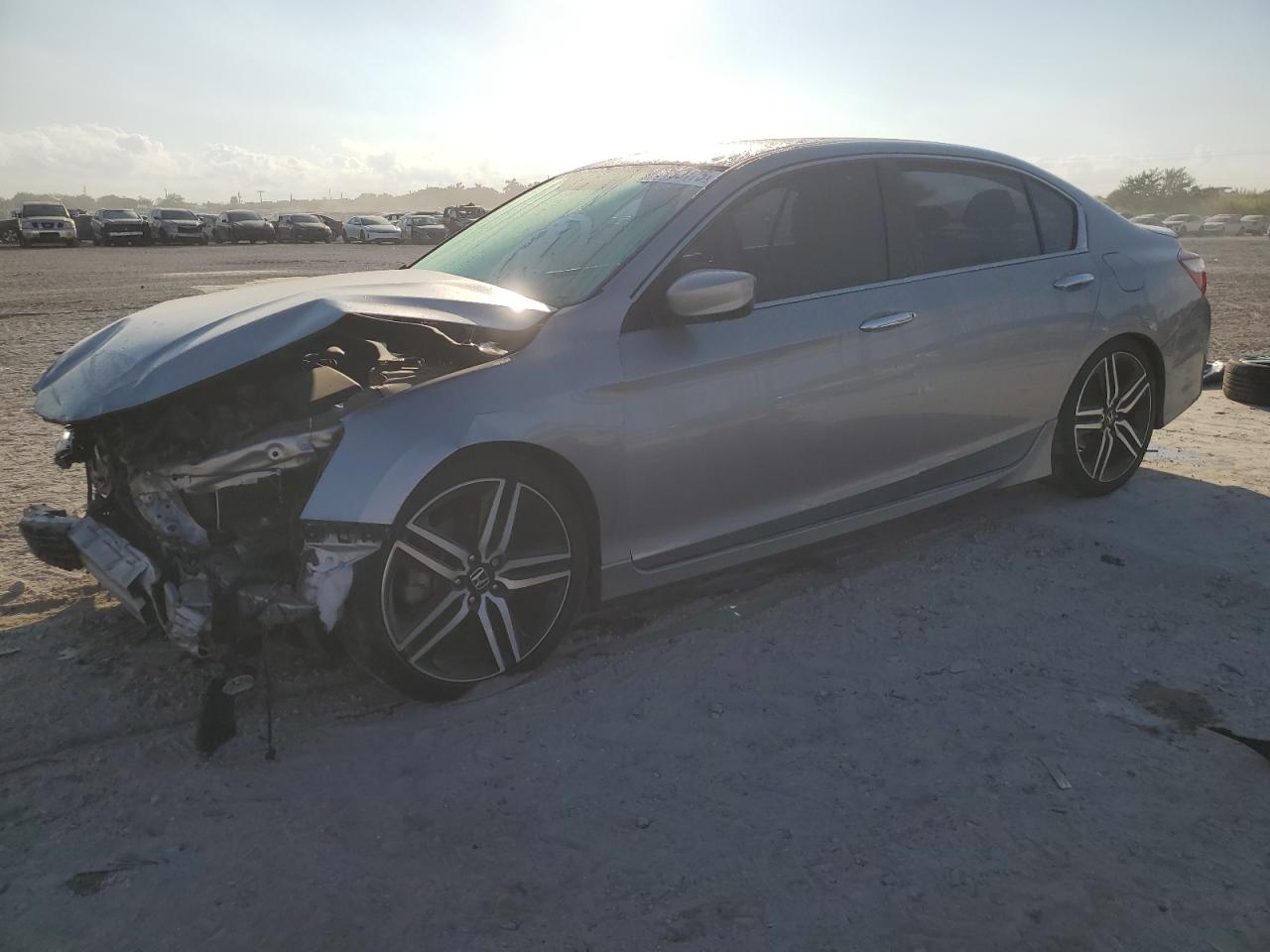 Salvage Honda Accord Image