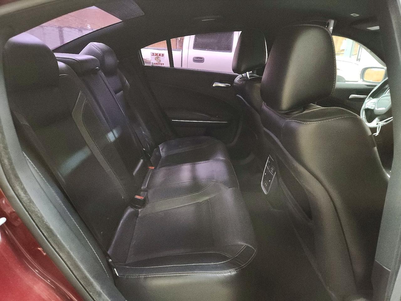Dodge Charger Sxt