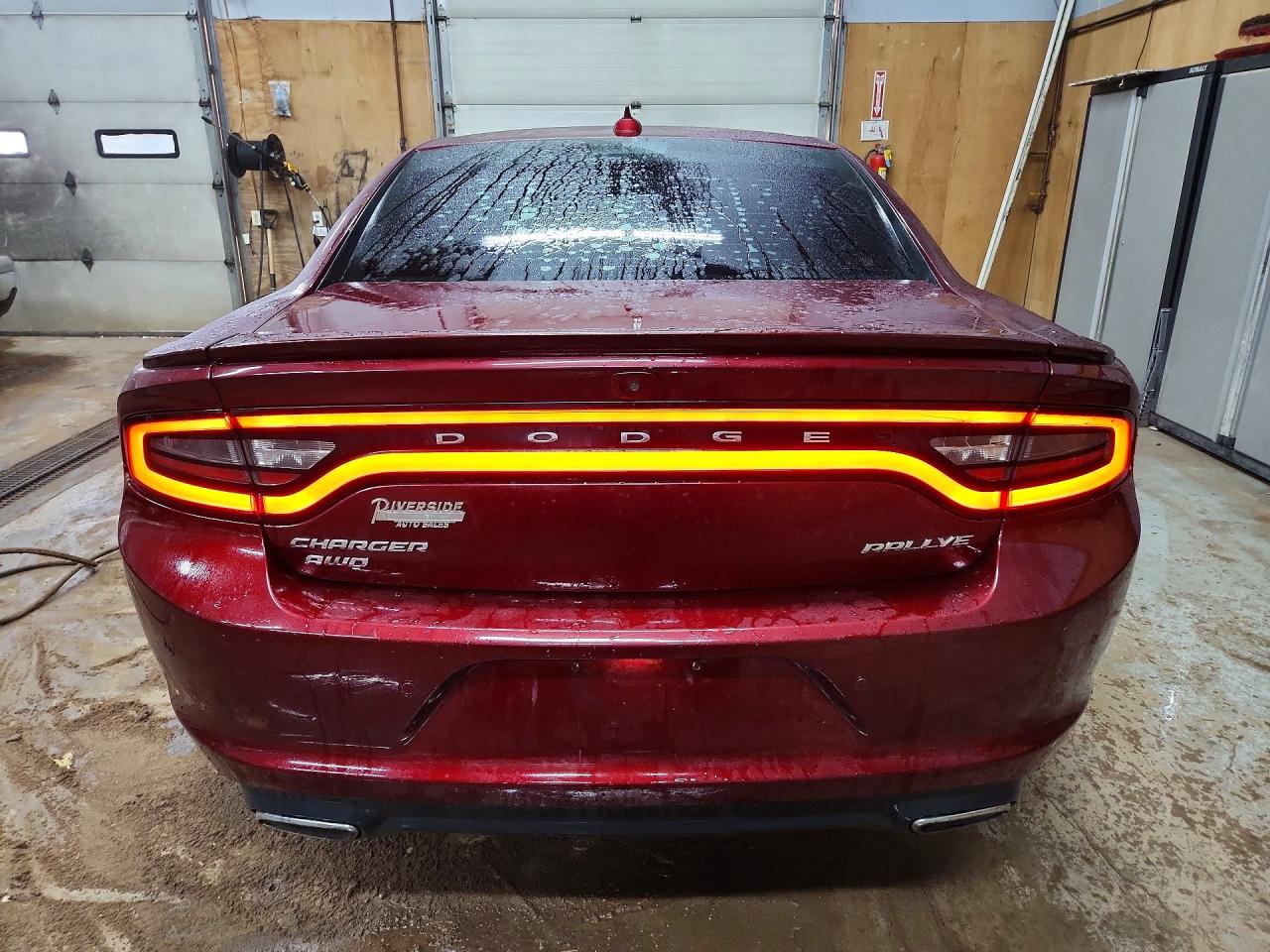 Dodge Charger Sxt