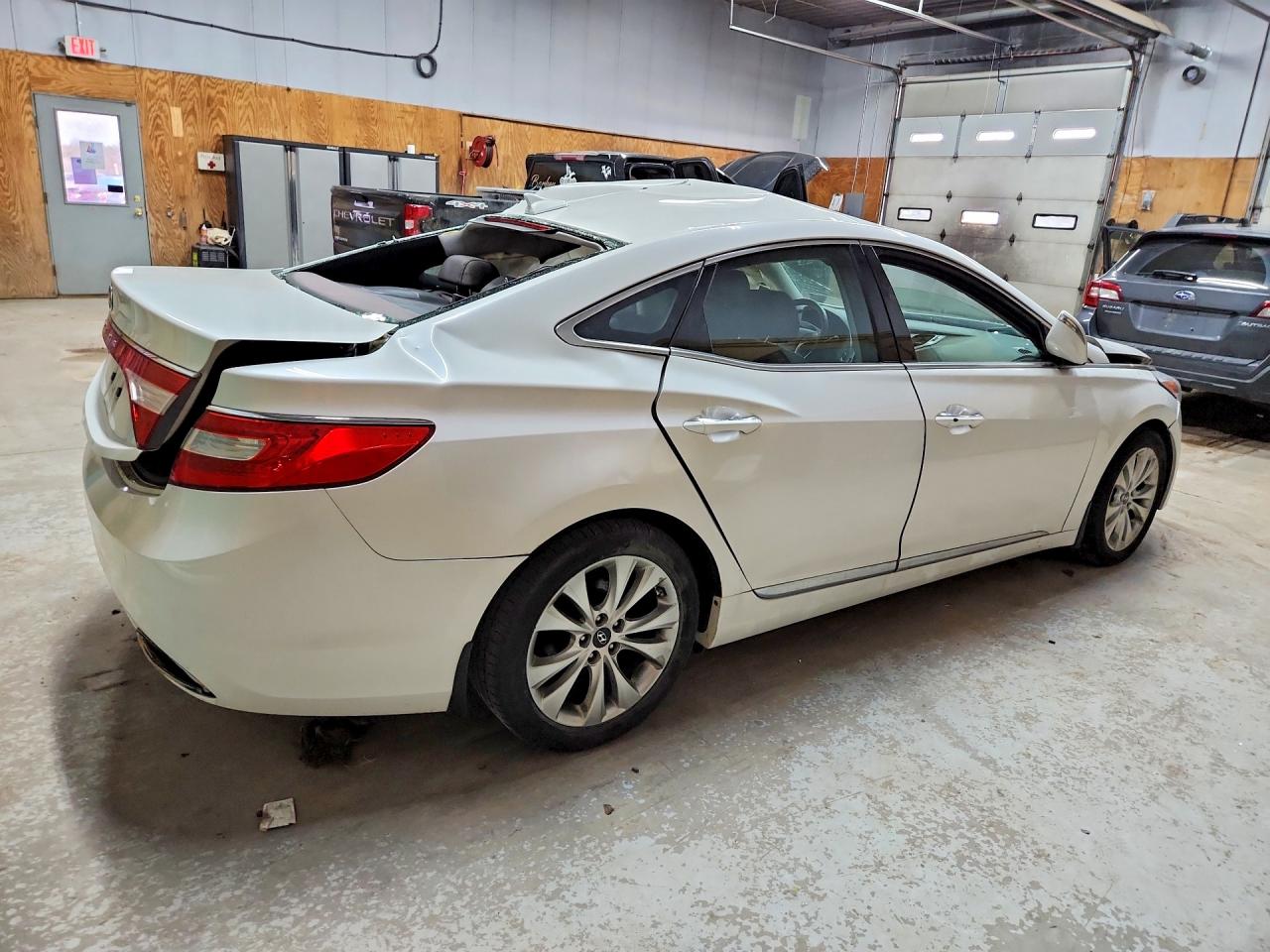 Hyundai Azera Base Base