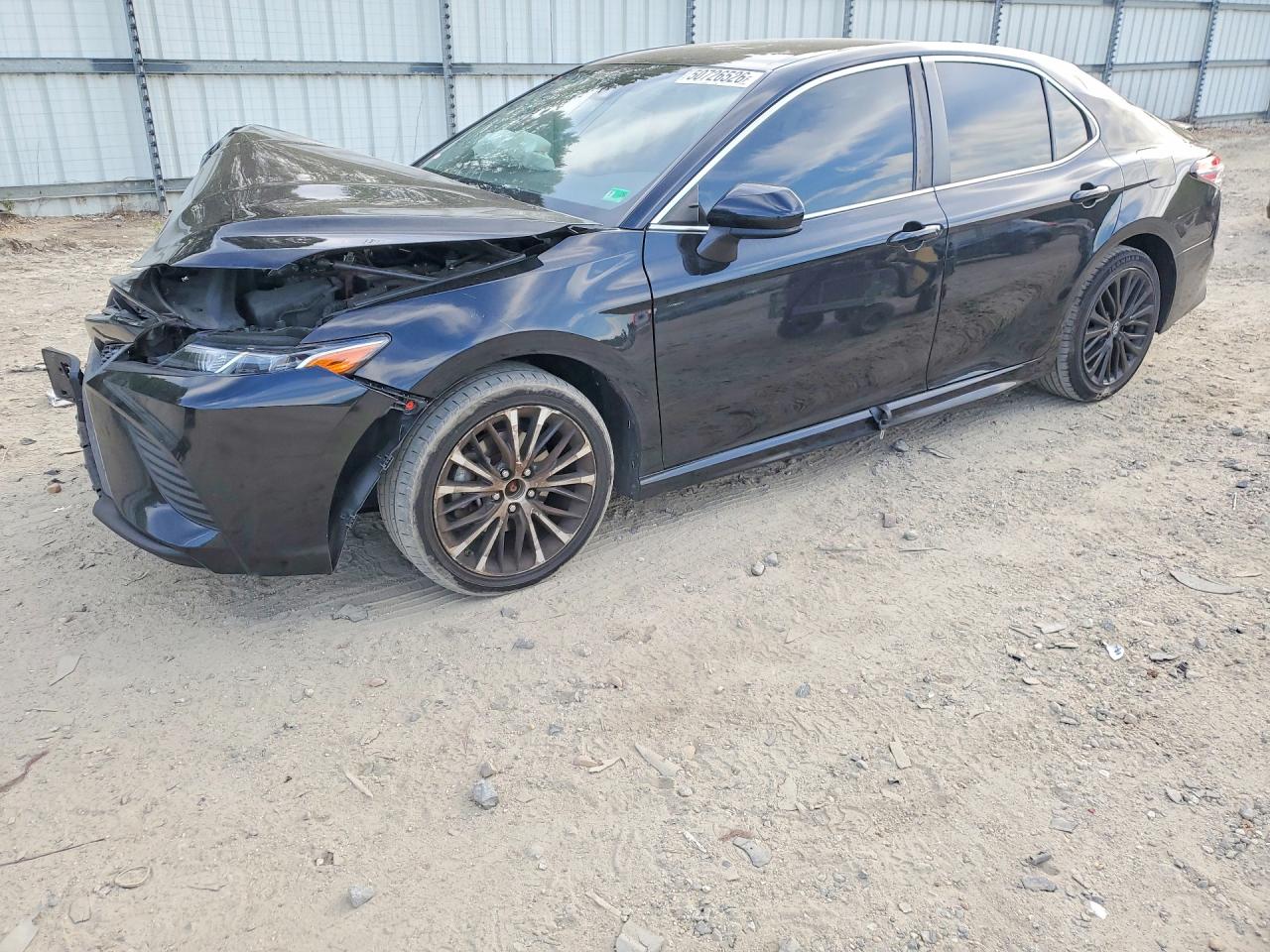 Salvage Toyota Camry Image
