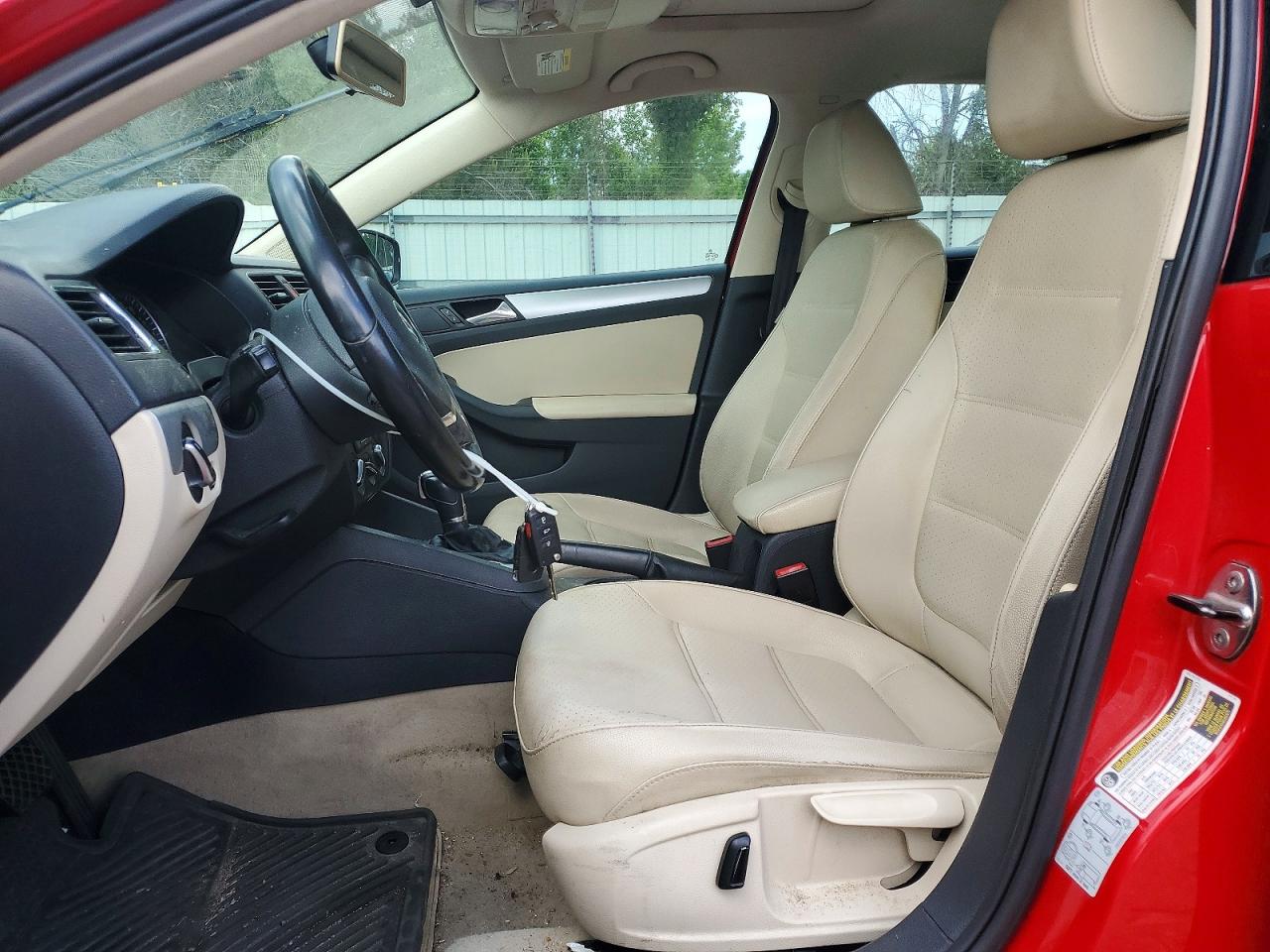 Volkswagen Jetta Se