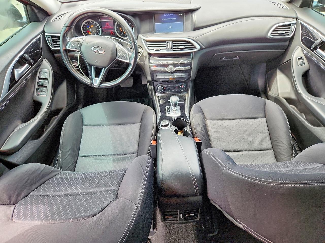 INFINITI Qx Base