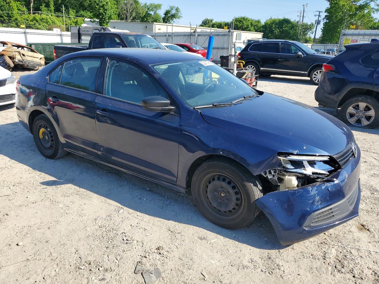 Volkswagen Jetta Base