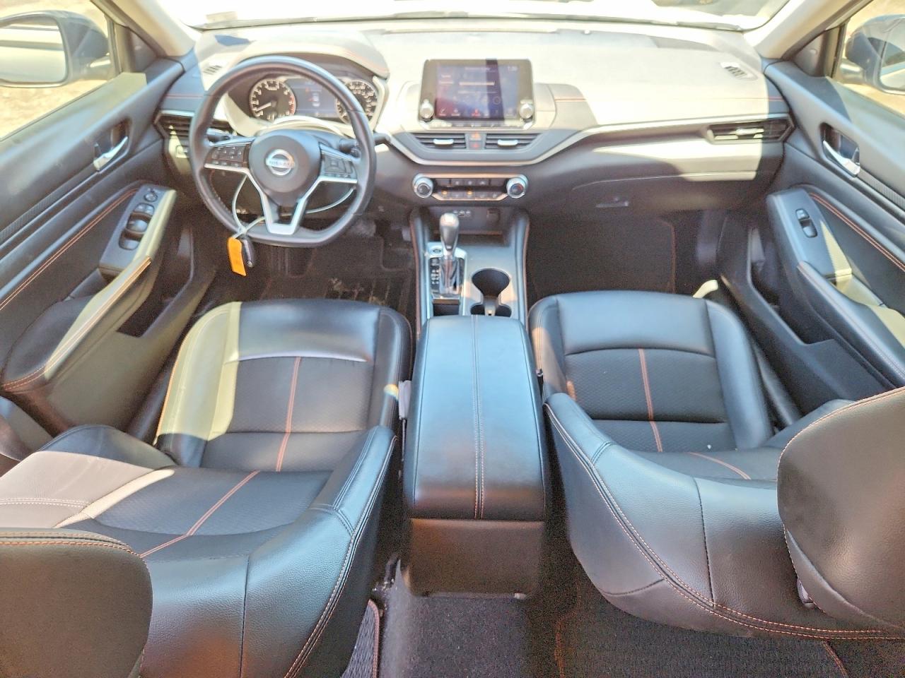 Nissan Altima Sr