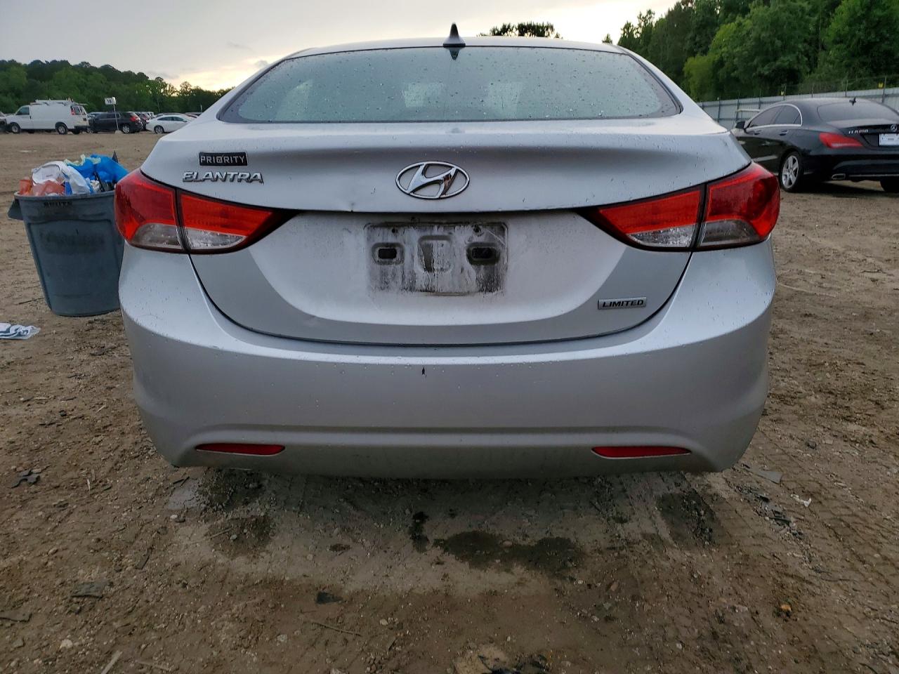 Hyundai ELANTRA Limited