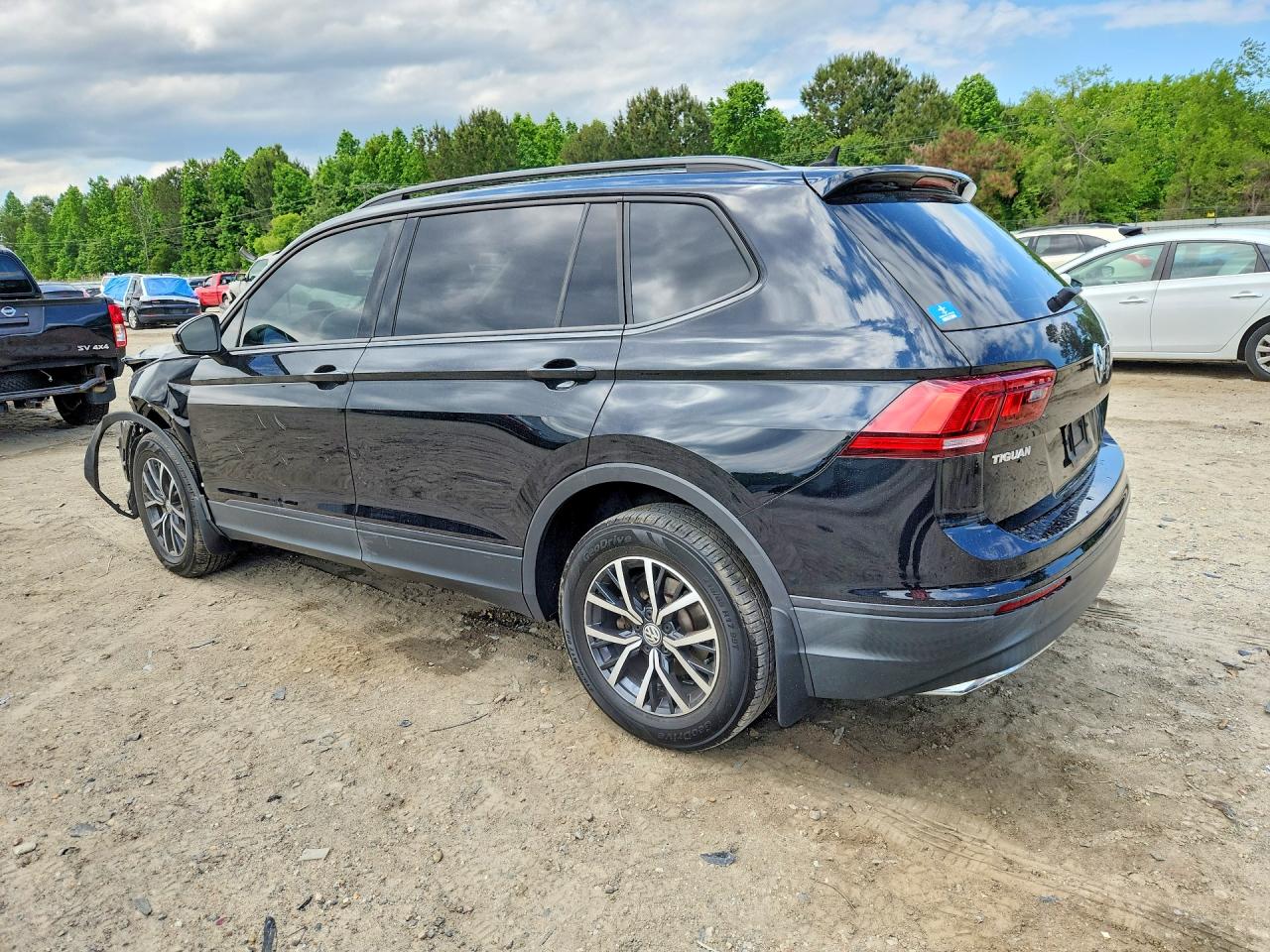 Volkswagen Tiguan S