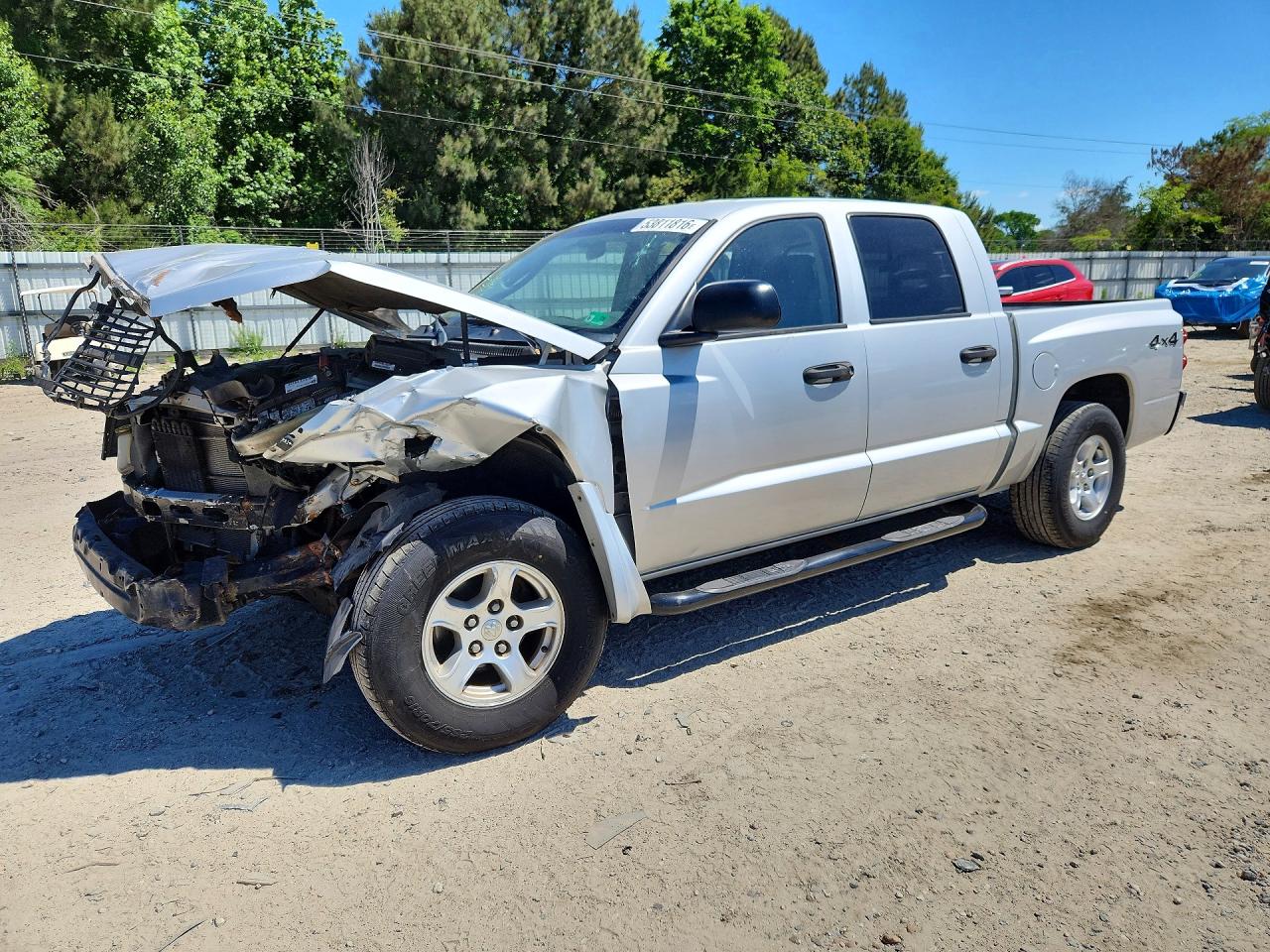 Salvage Dodge Dakota Image