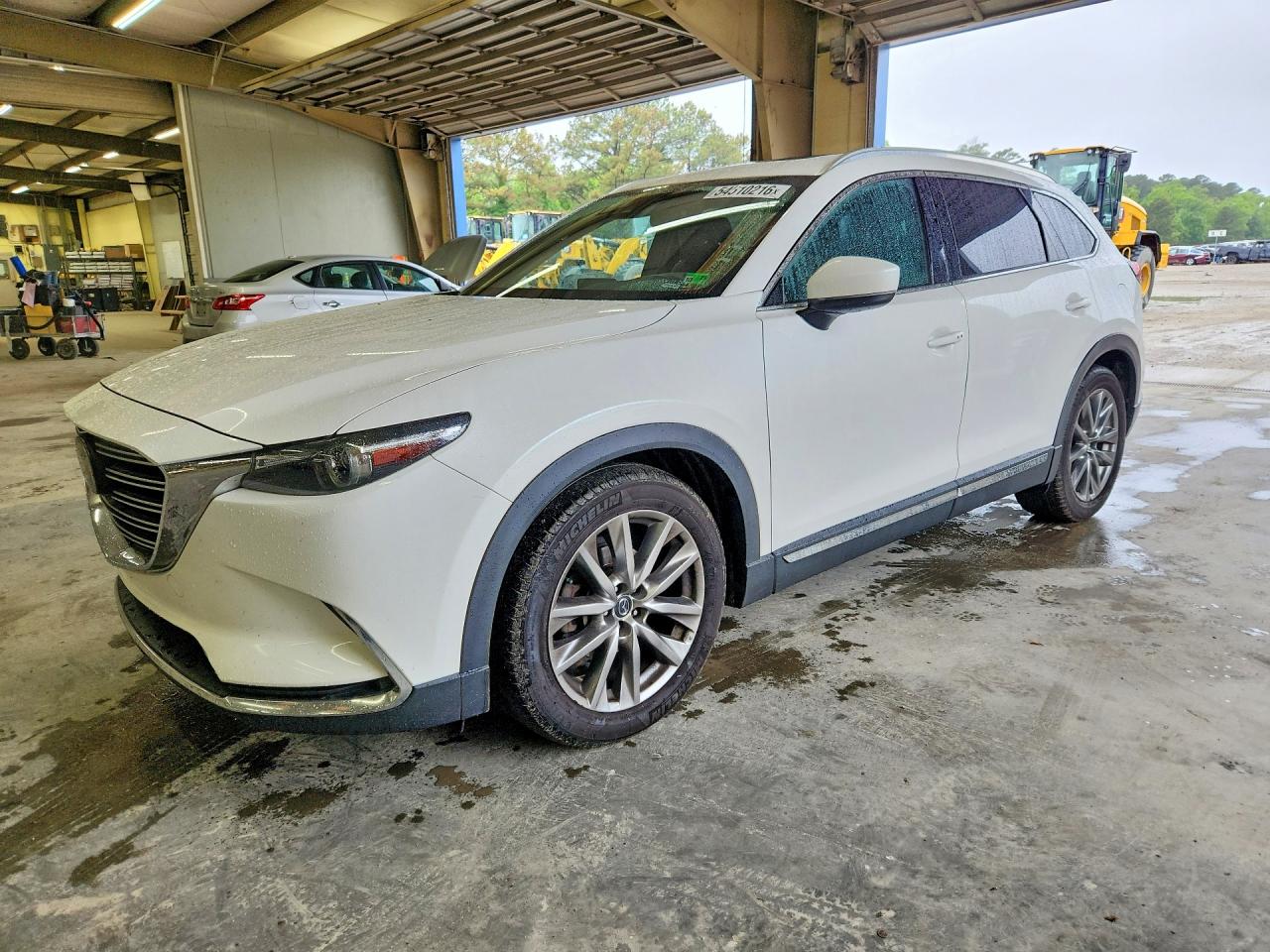 Salvage Mazda Cx Image