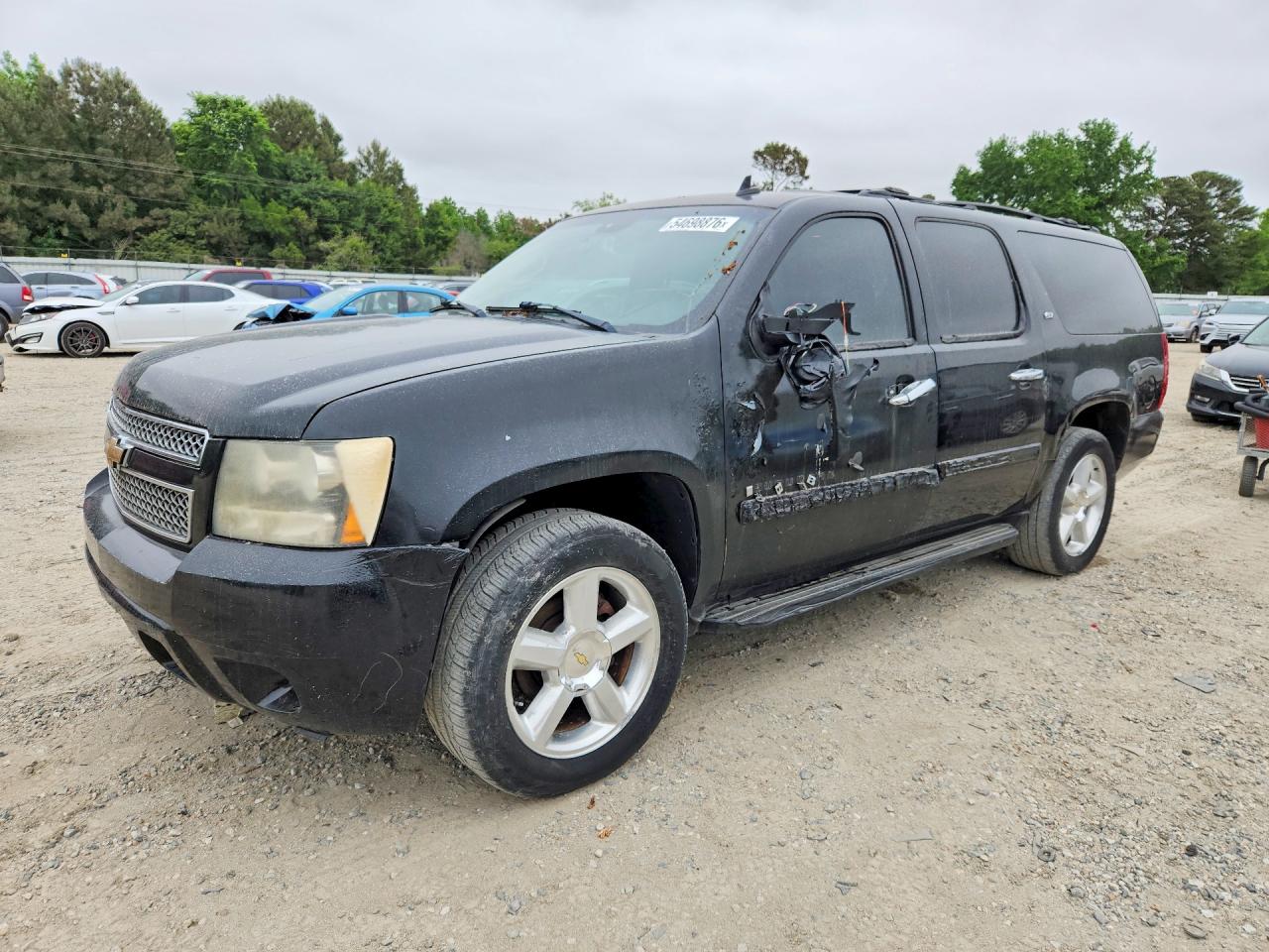 Salvage Chevrolet Suburban Image
