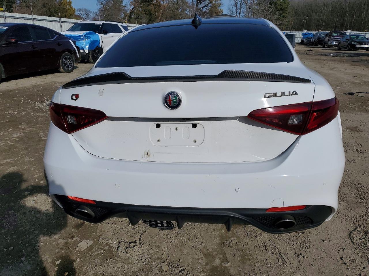 Alfa Romeo Giulia Ti Q4