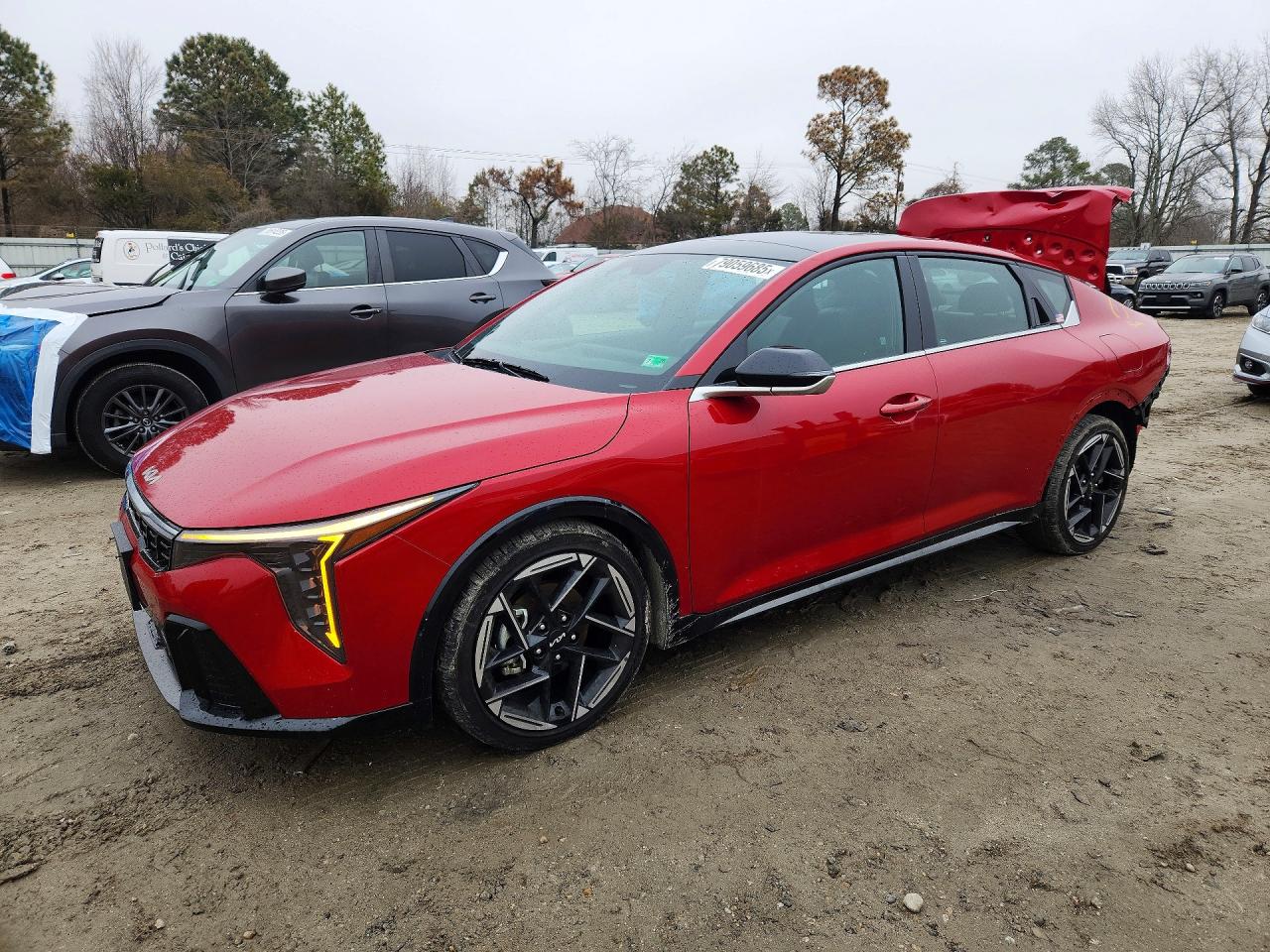 Salvage Kia K4 Image