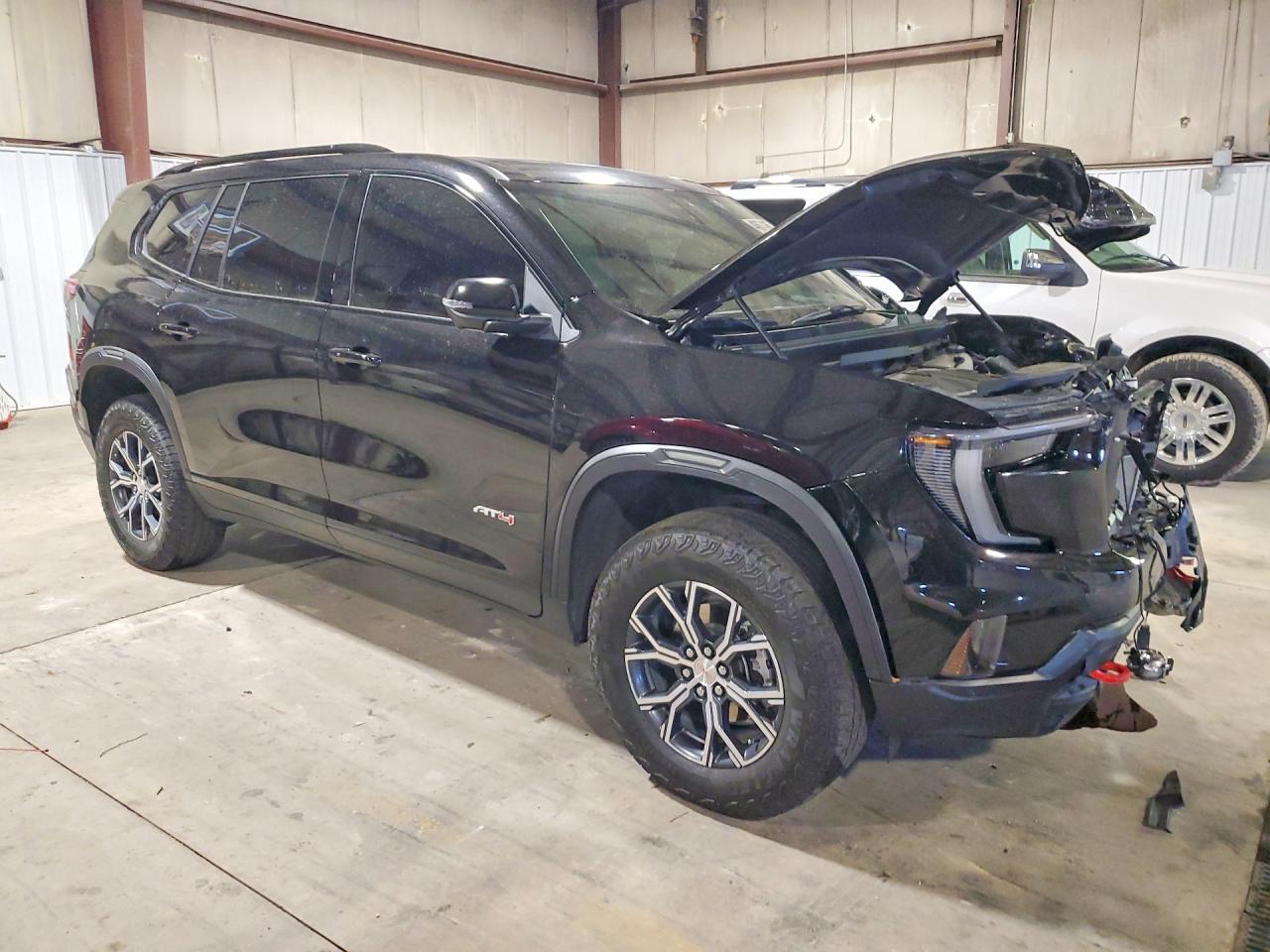 GMC Acadia At4