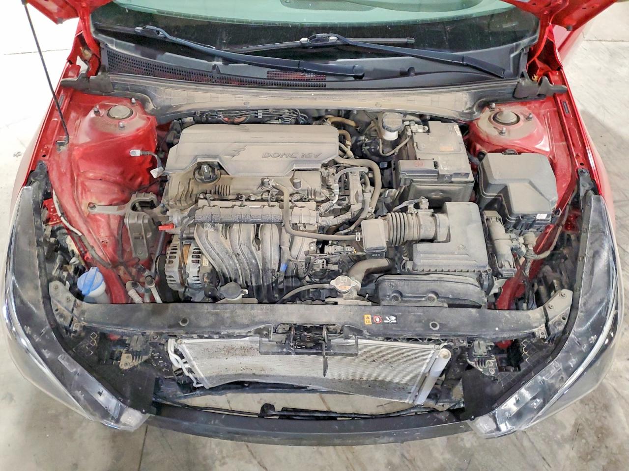 Hyundai ELANTRA Sel