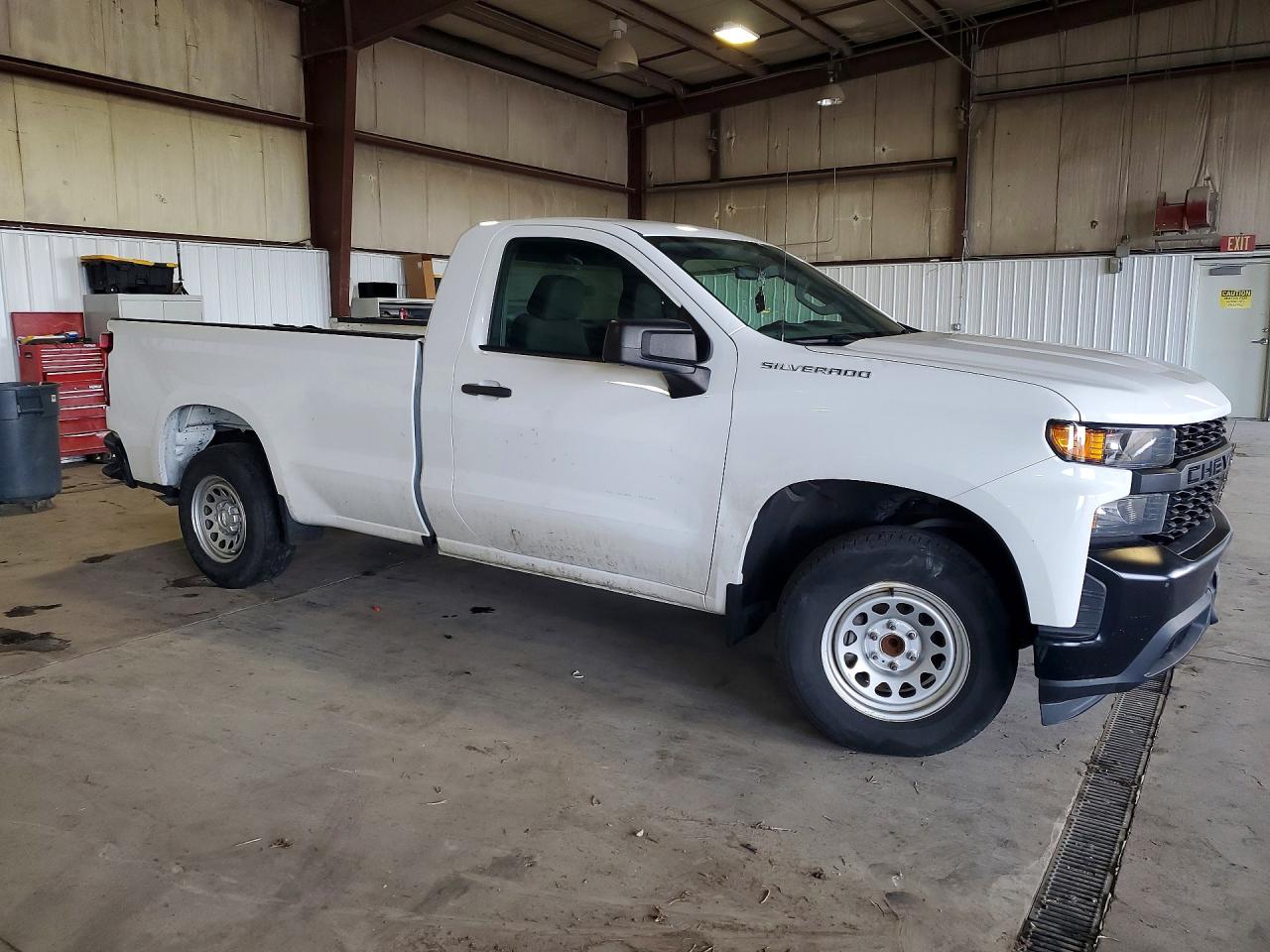 Chevrolet Silverado C1500