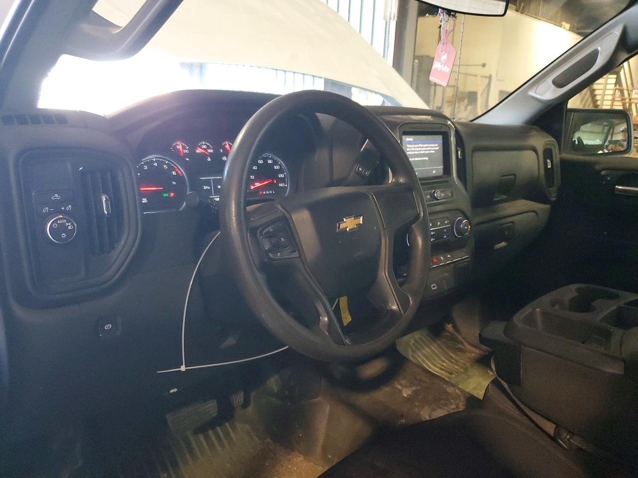 Chevrolet Silverado C1500