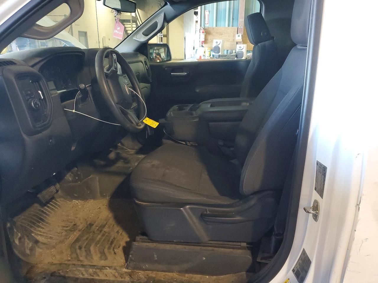 Chevrolet Silverado C1500
