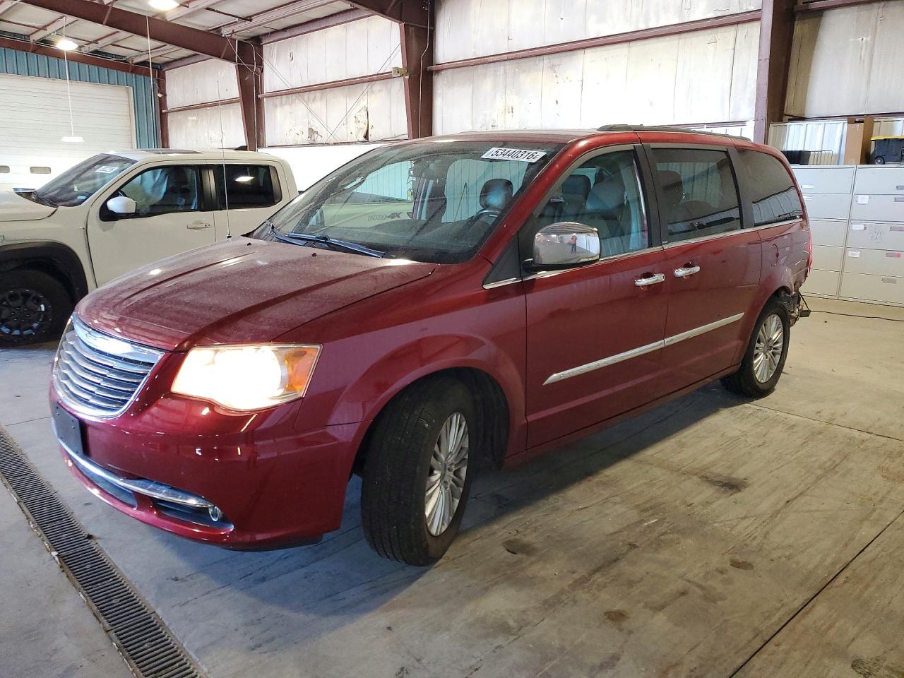 Salvage Chrysler Minivan Image