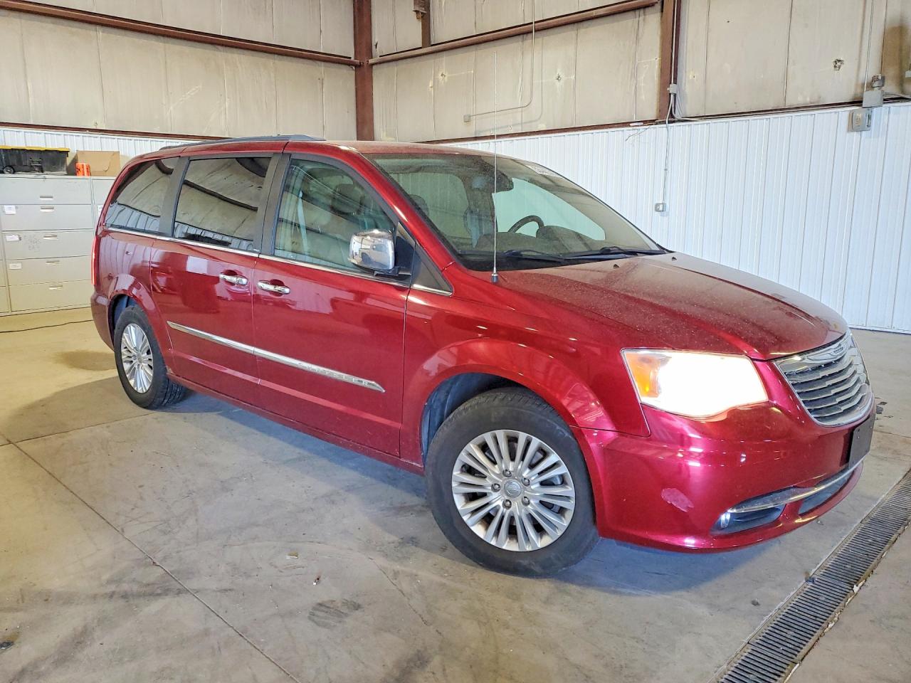 Chrysler Minivan Touring L