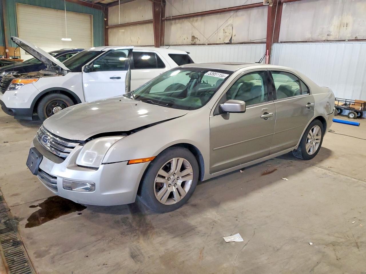 Salvage Ford Fusion Image