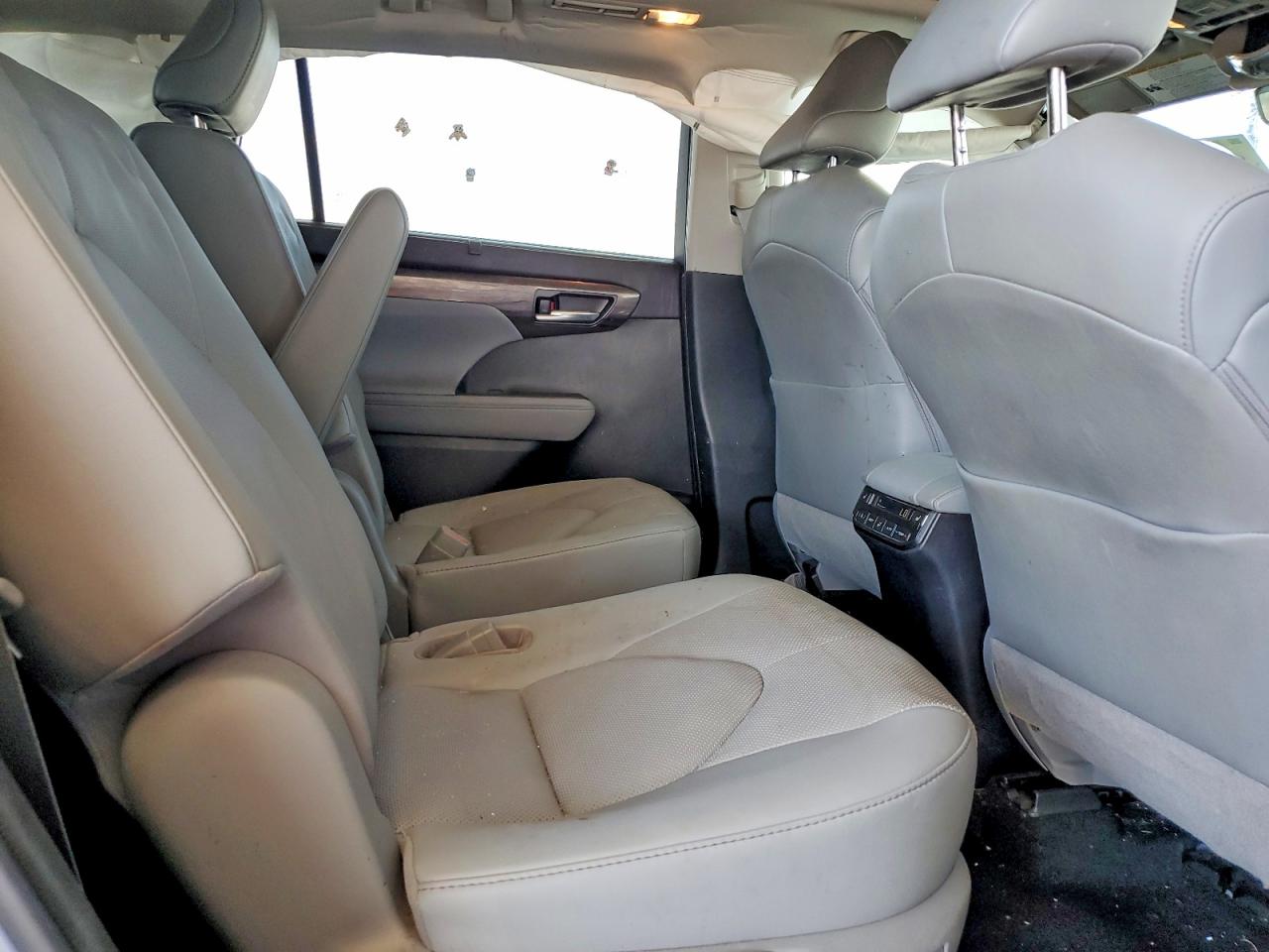 Toyota Highlander Platinum