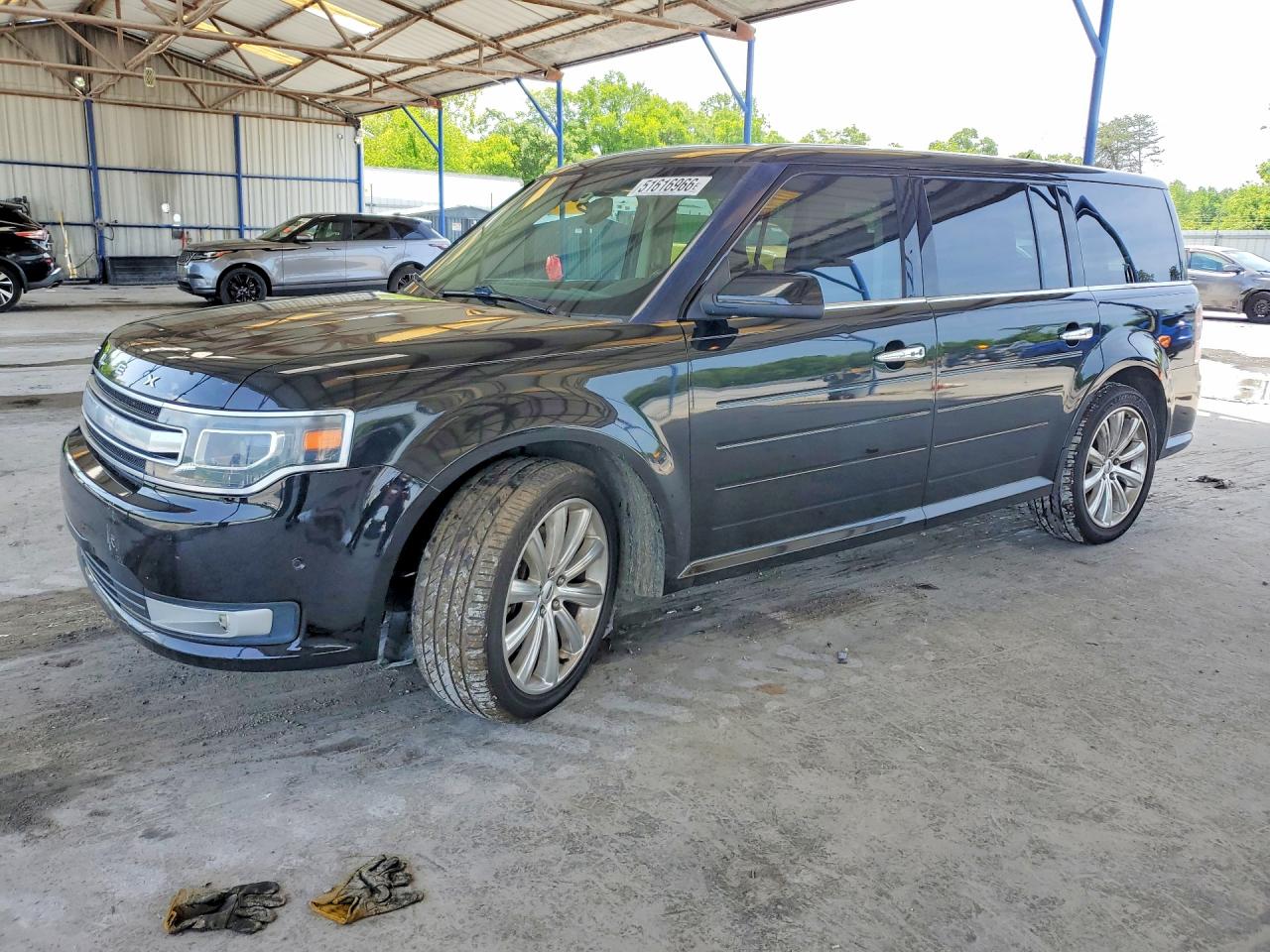 Salvage Ford Flex Image