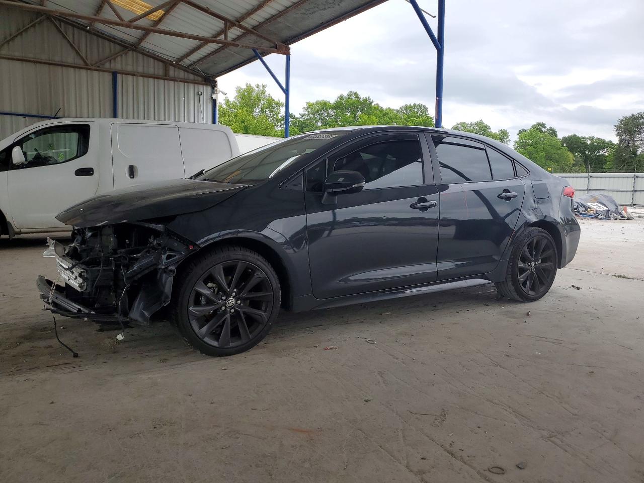 Salvage Toyota Corolla Image