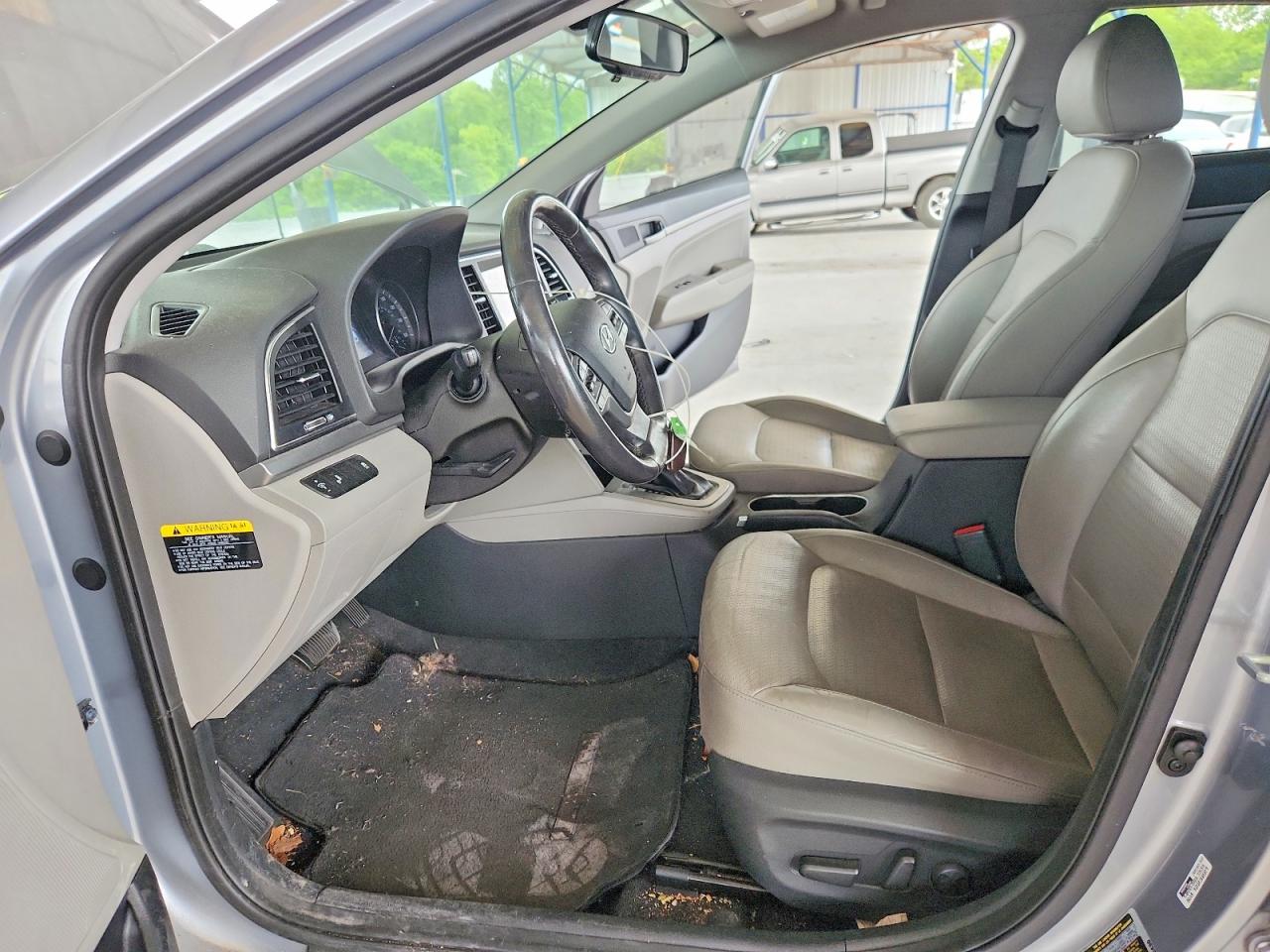 Hyundai ELANTRA Limited