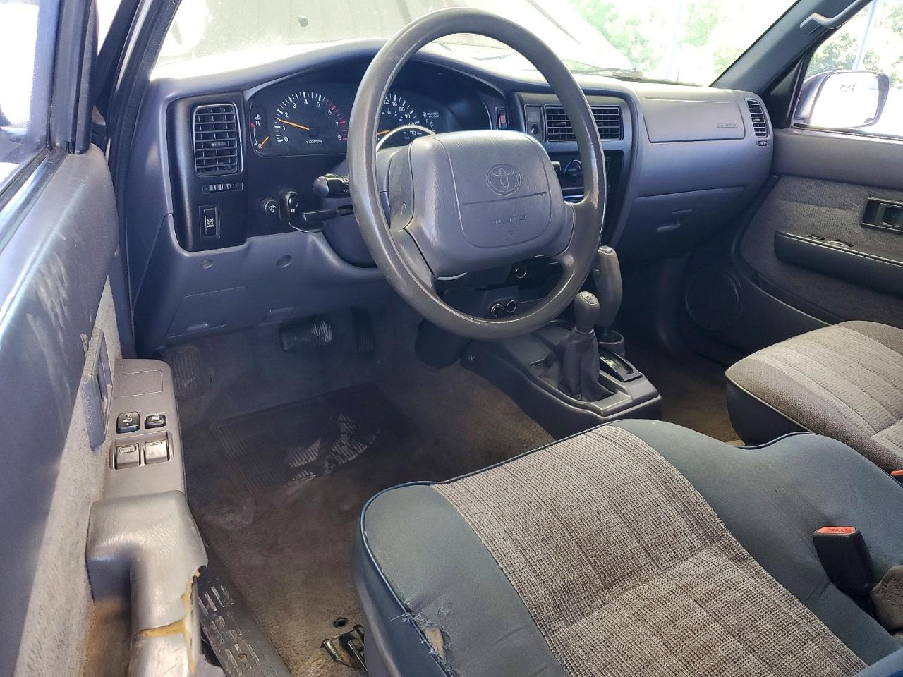 Toyota Tacoma Xtracab