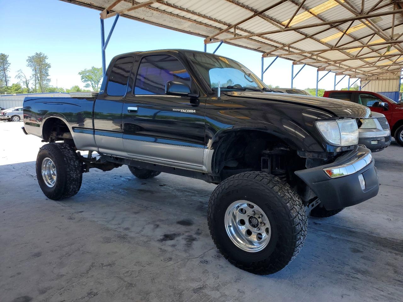 Toyota Tacoma Xtracab