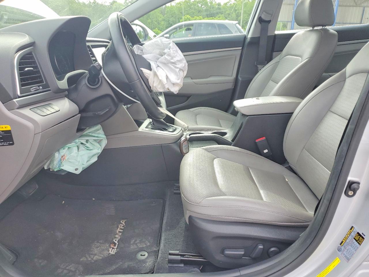 Hyundai ELANTRA Limited