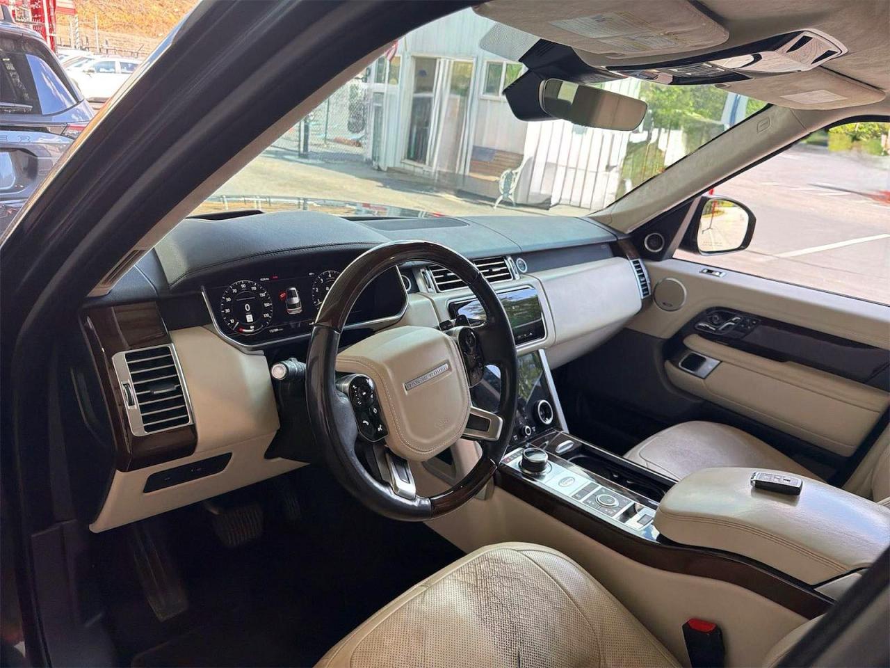 Land Rover Range Rover Supercharged