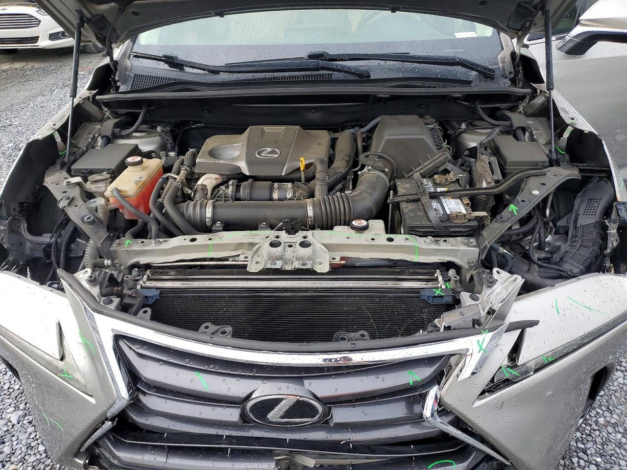 Lexus NX Base