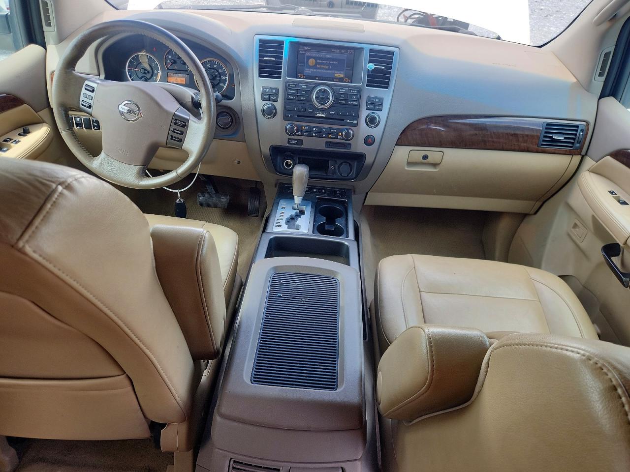 Nissan Armada Platinum
