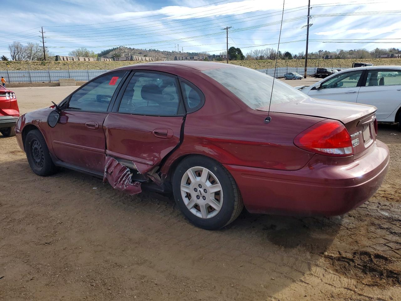 Ford Taurus Se