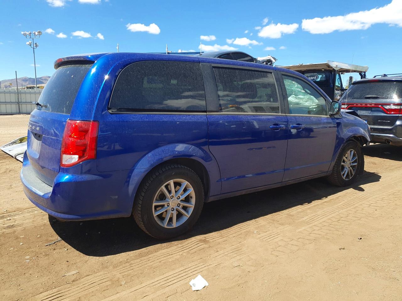 Dodge Caravan Se