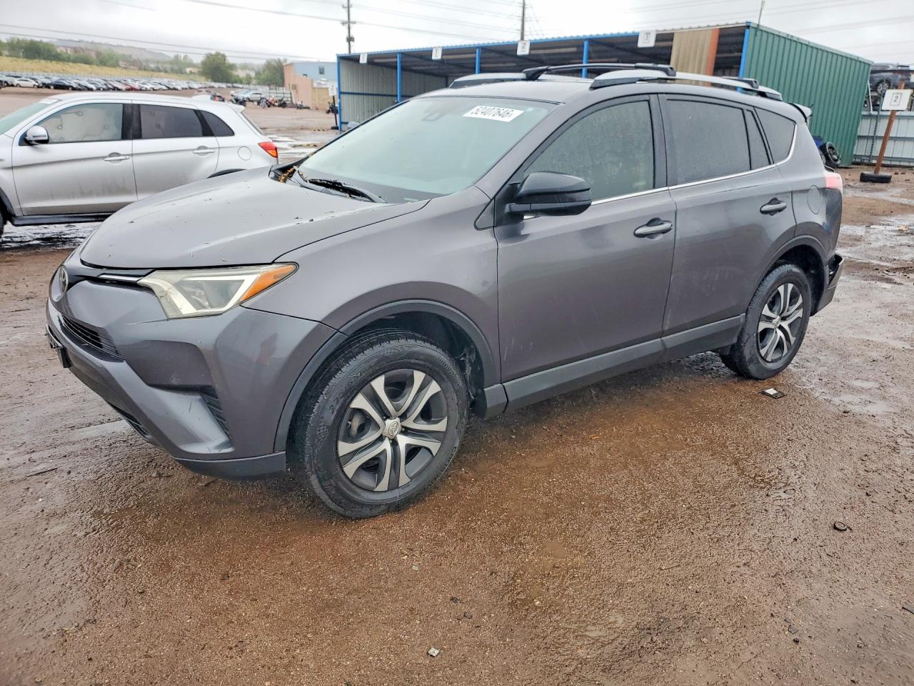 Salvage Toyota RAV4 Image